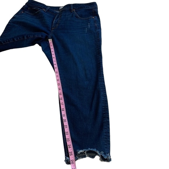 Loft Curvy Skinny Fit Jeans - Size 14 / 32 - Picture 11 of 12